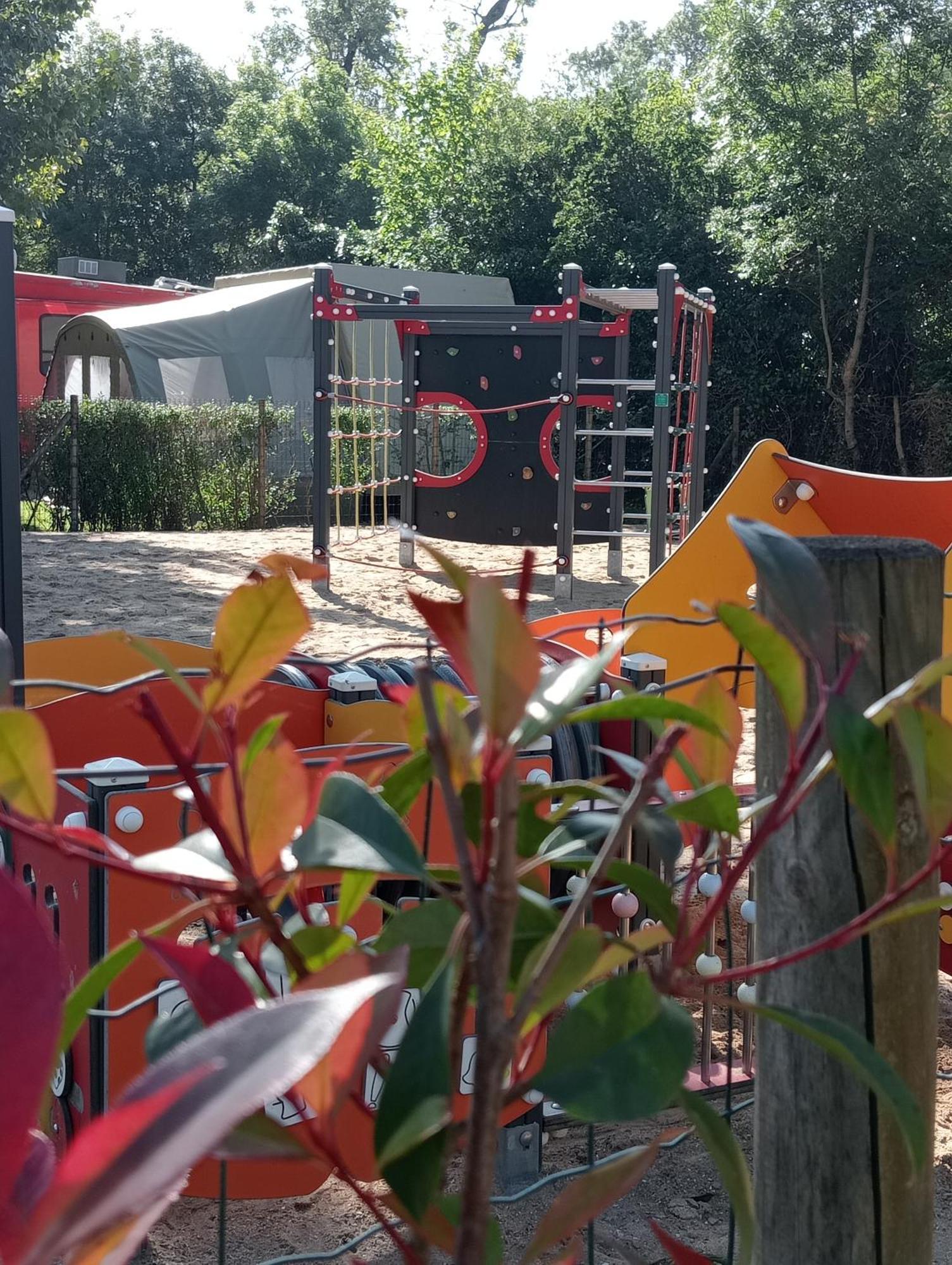 Camping Les Mancellieres Avrillé Zewnętrze zdjęcie